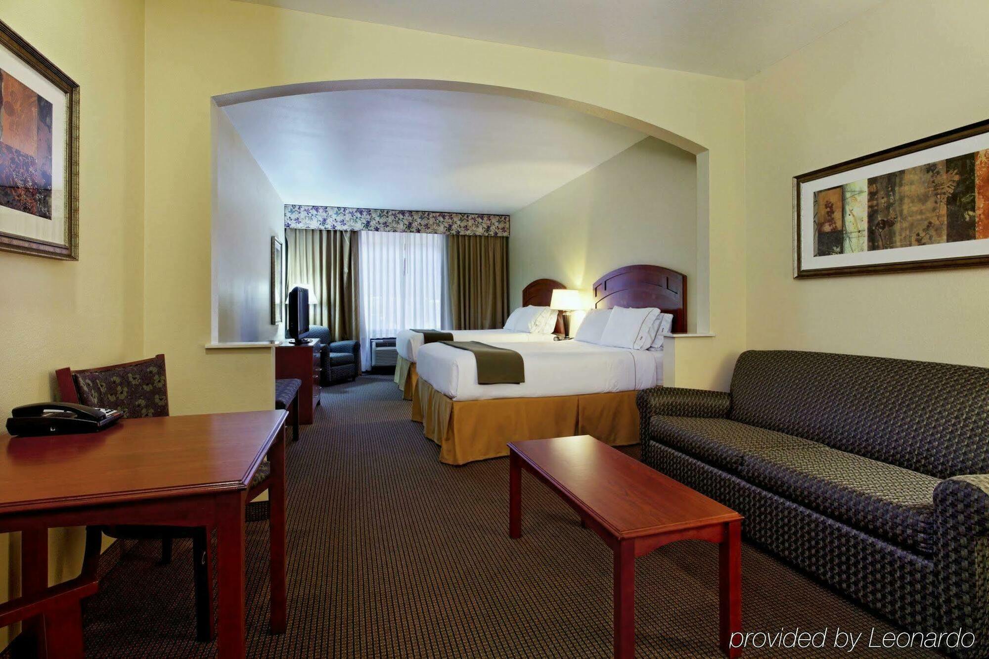 Holiday Inn Express Hotel & Suites Burleson - Fort Worth, An Ihg Hotel Exterior foto